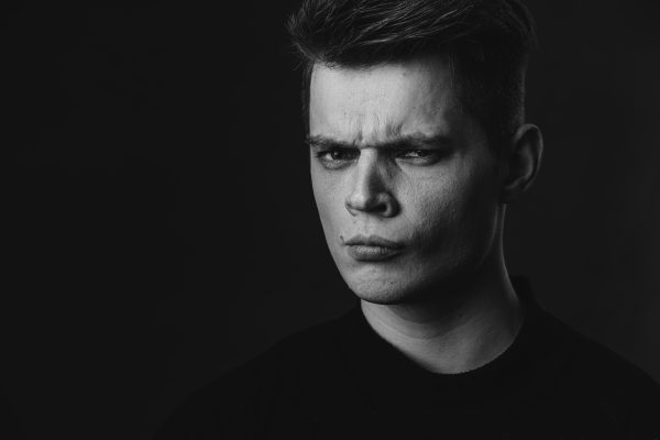 man-is-emotional-portrait-black-white-16.jpg