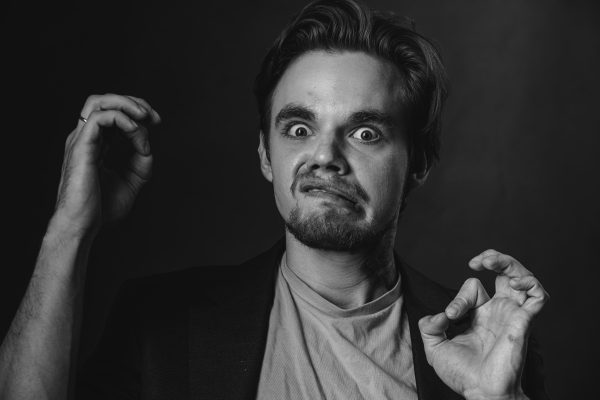 man-is-emotional-portrait-black-white-12.jpg