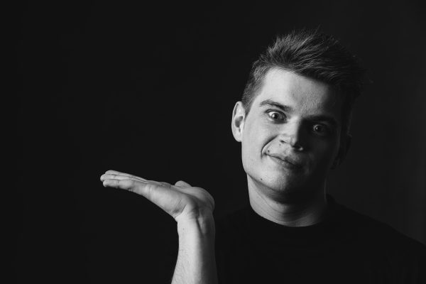 man-is-emotional-portrait-black-white-8.jpg
