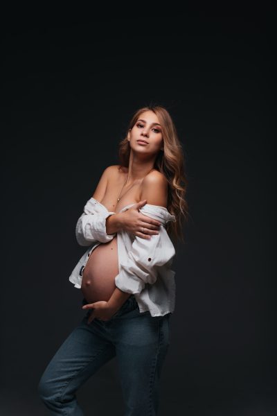 young-beautiful-pregnant-woman-white-shirt-2.jpg